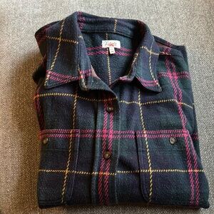 Long sleeve flannel shirt